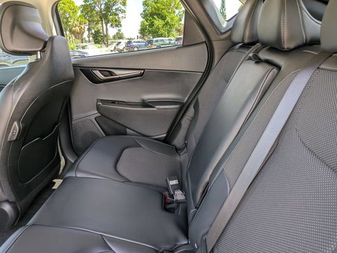 Certified 2025 Kia EV6 Light RWD image 13