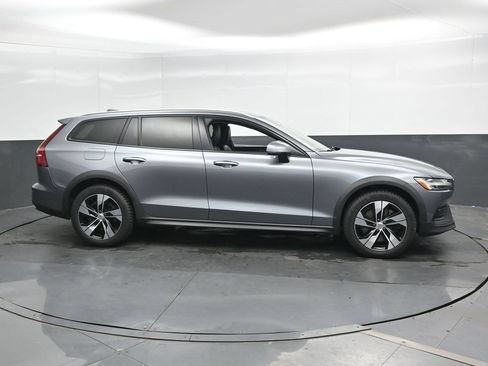 Used 2020 Volvo V60 T5 Cross Country w/ Protection Package AWD/4WD image 5