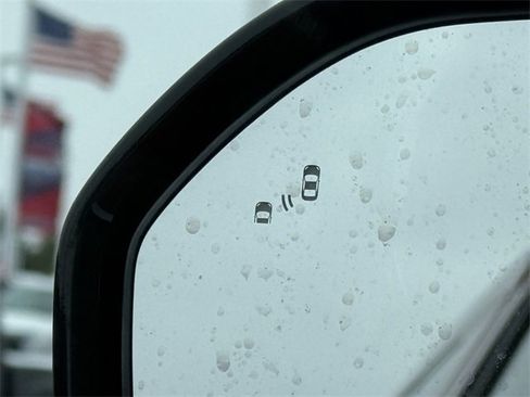 Certified 2022 Ford Expedition XLT image 25