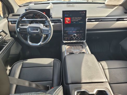 Used 2025 GMC Sierra EV Denali AWD/4WD image 13