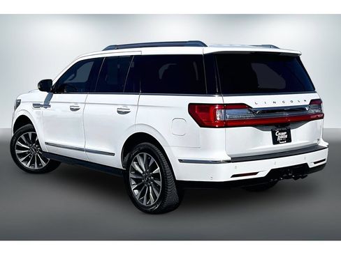 Used 2021 Lincoln Navigator Reserve AWD/4WD image 4