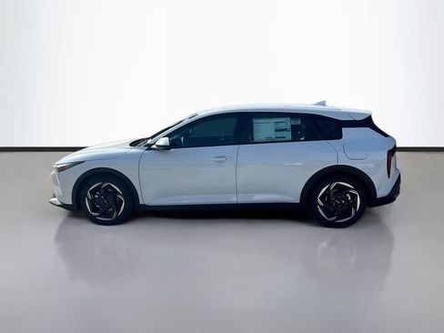 New 2026 Kia K4 EX FWD image 4