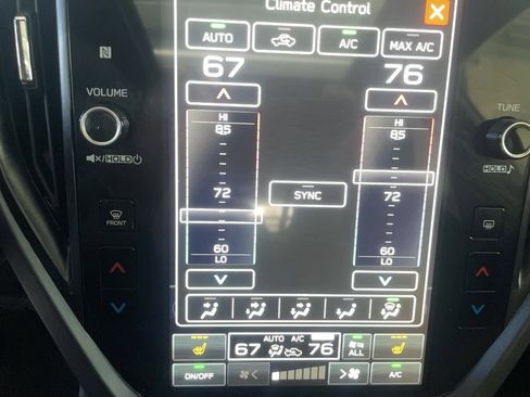 Used 2025 Subaru Forester Premium image 12