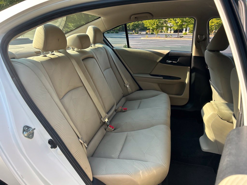 Used 2016 Honda Accord LX image 41