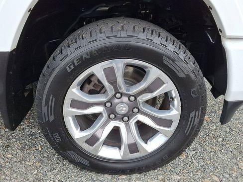 Used 2020 RAM 1500 Limited AWD/4WD image 33