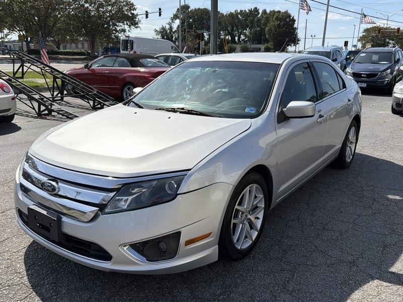 Used 2011 Ford Fusion SEL FWD image 4