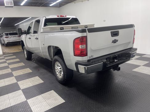 Used 2010 Chevrolet Silverado 2500 LT w/ Exterior Plus Package image 2