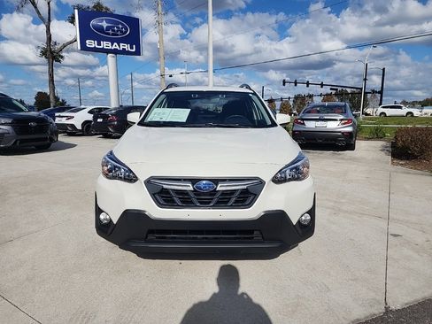 Certified 2022 Subaru Crosstrek 2.0i Premium w/ Popular Package #3 image 2