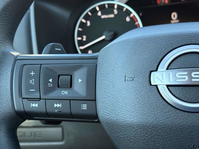 Certified 2026 Nissan Rogue S FWD image 18