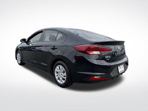 Used 2020 Hyundai Elantra SE w/ Cargo Package (C1) image 4