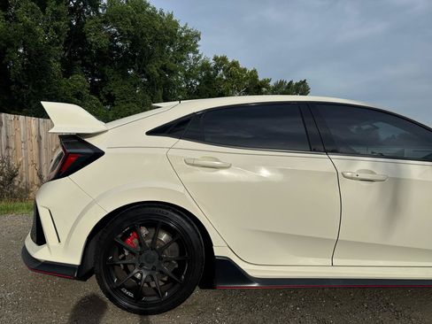 Used 2019 Honda Civic Type R image 29
