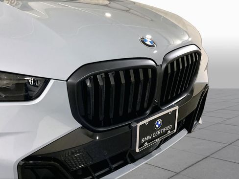 Used 2026 BMW X5 xDrive40i w/ M Sport Package AWD/4WD image 31