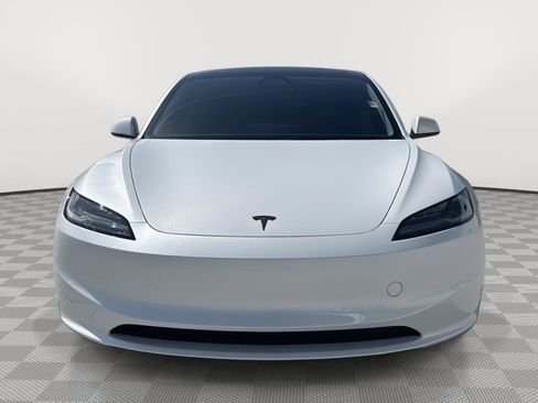 Used 2025 Tesla Model 3 Long Range AWD/4WD image 6