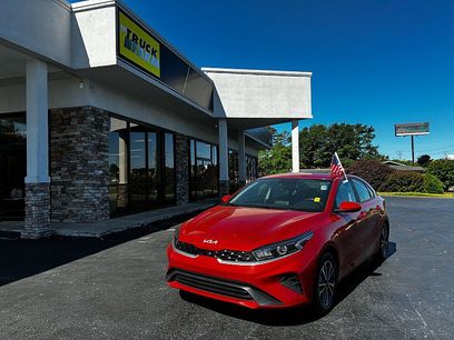 Used 2024 Kia Forte LXS