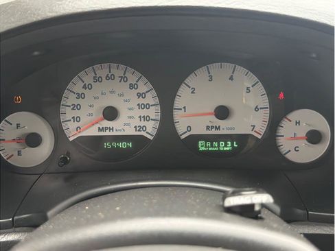 Used 2007 Dodge Grand Caravan SXT FWD image 16