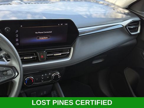 Used 2025 Chevrolet TrailBlazer LT FWD image 24