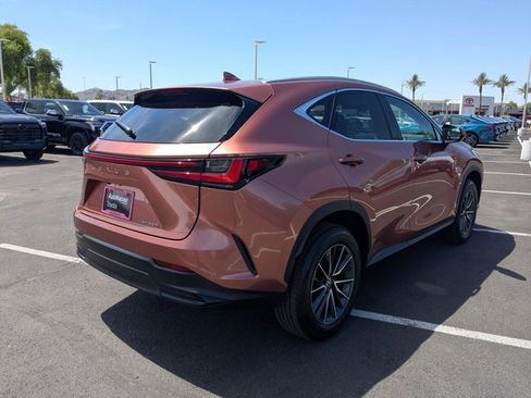 Used 2025 Lexus NX 250 FWD w/ Accessory Package (2T) image 5