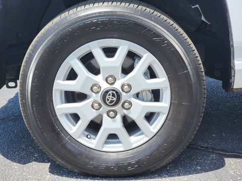 Certified 2025 Toyota Tacoma SR5 RWD image 9