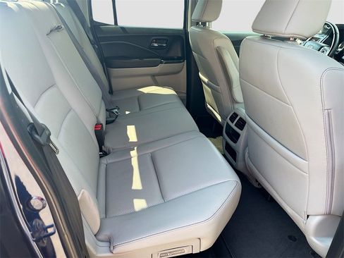 Used 2023 Honda Ridgeline RTL-E image 25