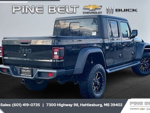 Used 2020 Jeep Gladiator Sport w/ Quick Order Package 24S image 11