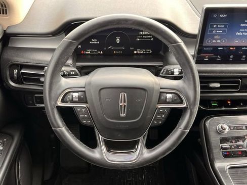 Used 2021 Lincoln Nautilus AWD w/ Equipment Group 101A image 11