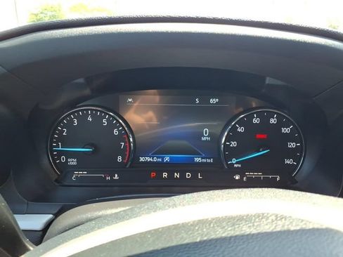 Certified 2023 Ford Explorer XLT w/ Equipment Group 202A AWD/4WD image 17