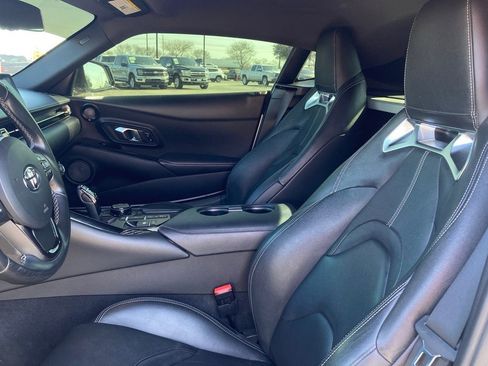 Used 2022 Toyota Supra Premium w/ Driver Assist Package image 10