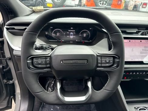 New 2026 Jeep Cherokee Laredo AWD/4WD image 18