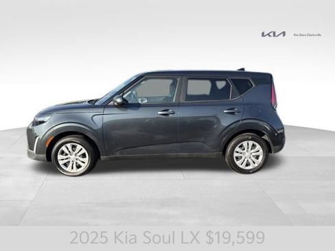 Certified 2025 Kia Soul LX FWD image 5