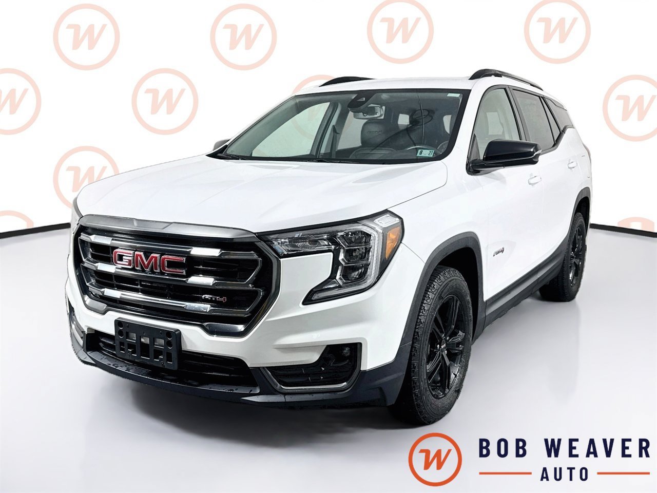 Used 2023 GMC Terrain AT4 AWD/4WD image 3