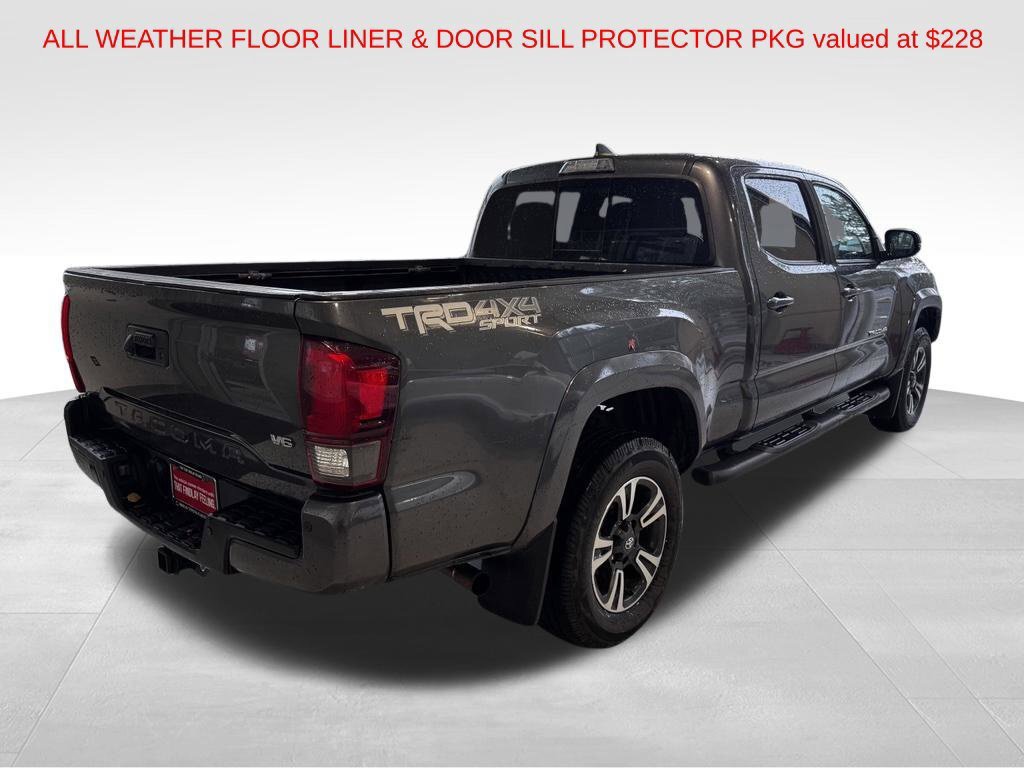 Used 2019 Toyota Tacoma TRD Sport w/ Technology Package AWD/4WD image 7