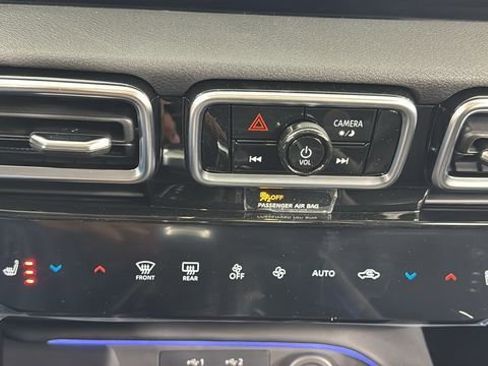 New 2026 Nissan Sentra SR image 24