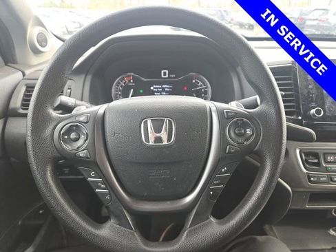 Used 2023 Honda Ridgeline Sport image 5