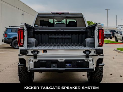 Used 2024 GMC Sierra 1500 Denali Ultimate AWD/4WD image 9