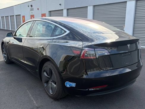 Used 2018 Tesla Model 3 Long Range RWD image 3