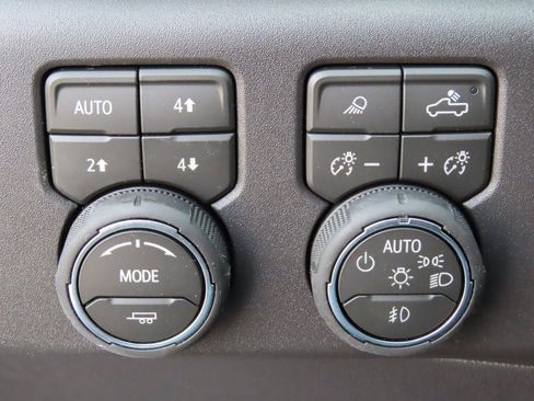 New 2026 Chevrolet Silverado 1500 LT Trail Boss w/ LT Trail Boss Premium Package image 15