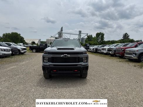 Used 2025 Chevrolet Silverado 2500 Custom w/ Custom Value Package AWD/4WD image 8