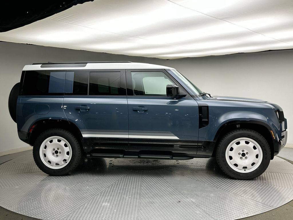 New 2026 Land Rover Defender 110 S AWD/4WD image 4