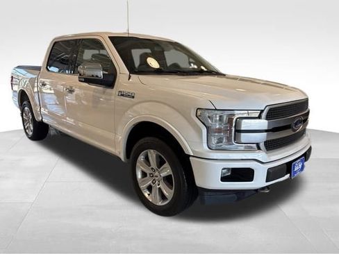 Used 2019 Ford F150 Platinum w/ Equipment Group 701A Luxury image 9