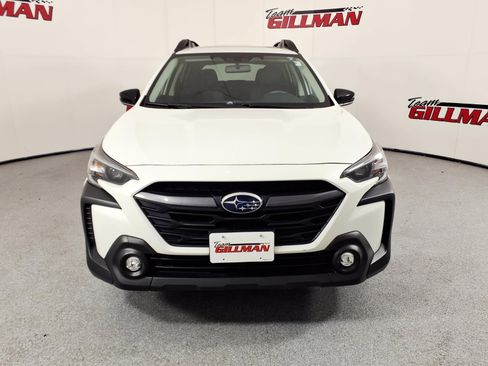 Used 2024 Subaru Outback Premium AWD/4WD image 2