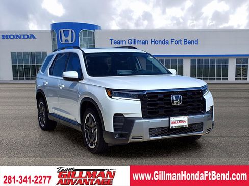 New 2026 Honda Pilot image 1