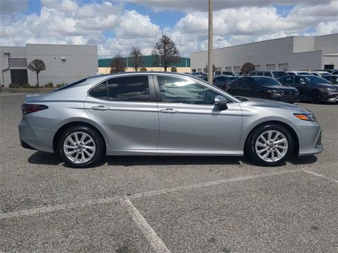 Certified 2023 Toyota Camry LE image 3