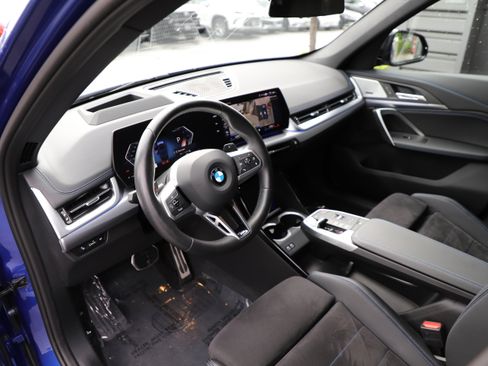 Used 2025 BMW X1 xDrive28i w/ Premium Package AWD/4WD image 17