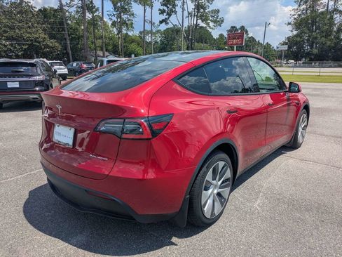 Used 2021 Tesla Model Y Long Range AWD/4WD image 4