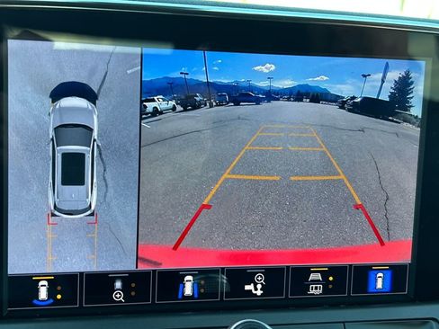 Used 2021 Chevrolet Blazer RS w/ Enhanced Convenience Package image 13