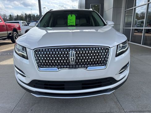 Used 2019 Lincoln MKC Premiere image 10