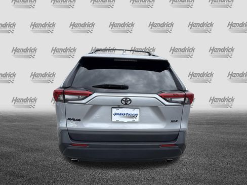 Used 2024 Toyota RAV4 XLE Premium FWD image 9