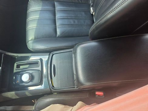 Used 2021 Chrysler 300 S RWD image 17