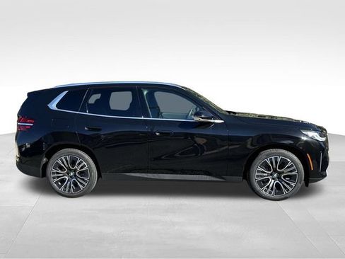 New 2026 BMW X3 xDrive30i w/ Premium Package AWD/4WD image 2