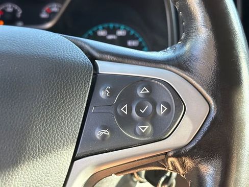 Used 2022 Chevrolet Colorado LT w/ Fleet Safety Package image 22